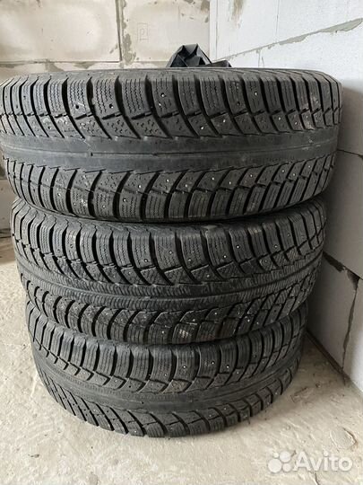 Matador MP 30 Sibir Ice 2 235/70 R16