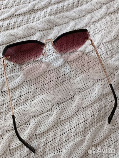 Солнцезащитные очки oriflame, новые