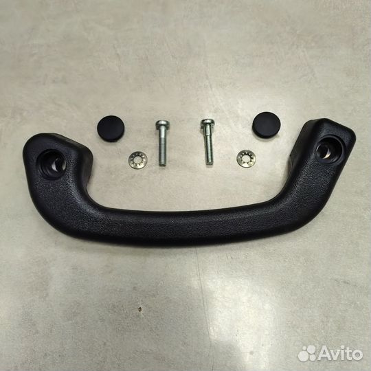 Поручень центральный правый ваз 2123