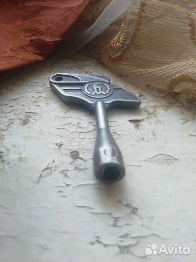 Ключ проводника железнодорожный