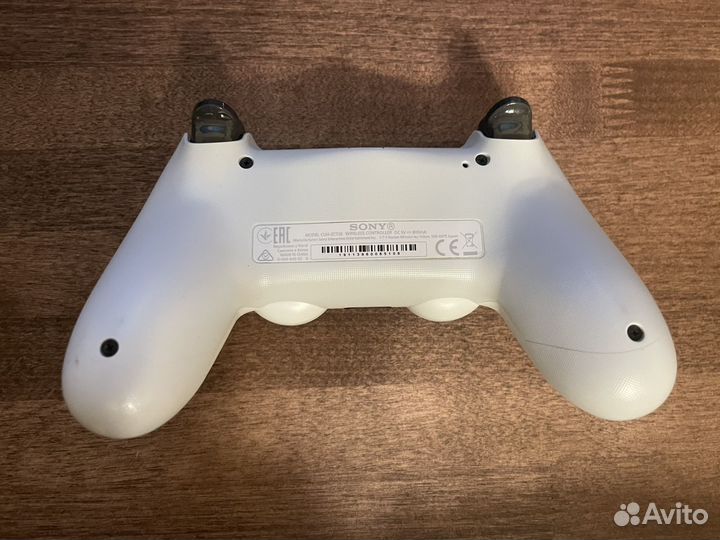 Геймпад dualshock 4
