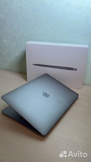 Apple MacBook Air 13 2020 m1
