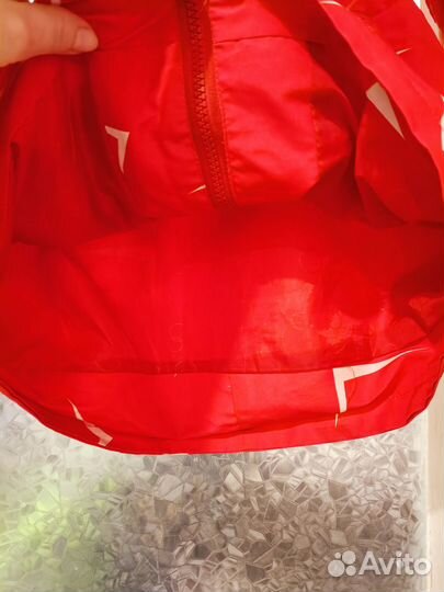 Продам ветровку