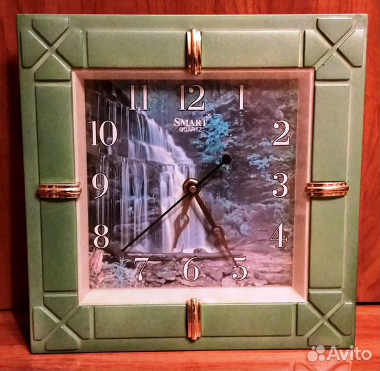Часы настенные, электронные со сменным фото