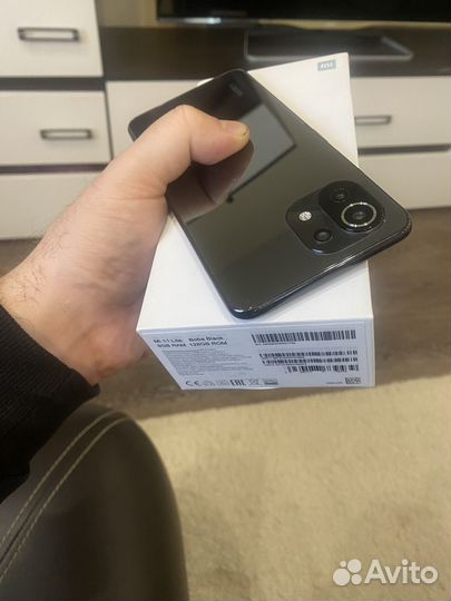 Xiaomi Mi 11 Lite, 8/128 ГБ