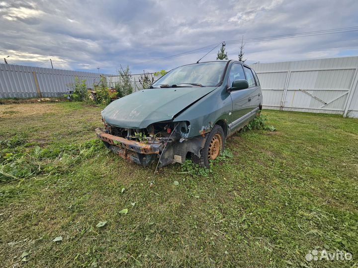 Mitsubishi Space Star 1.3 МТ, 2000, 200 000 км