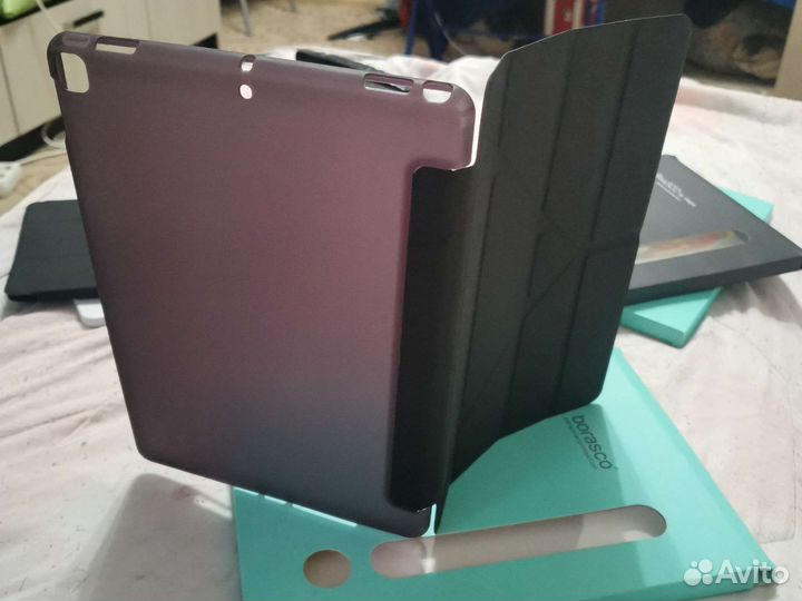 Новый чехол-подставка для Apple iPad