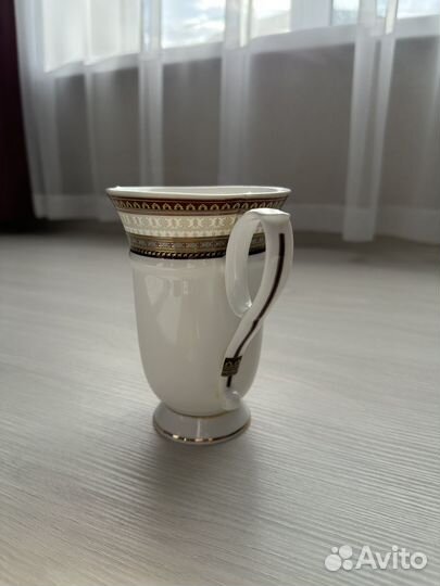 Кружка большая фарфоровая Lefard