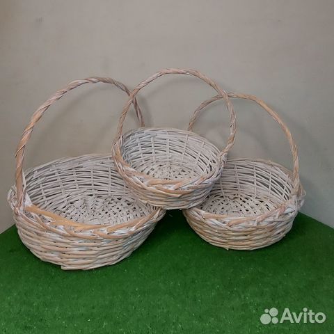 Корзины плетеные из лозы