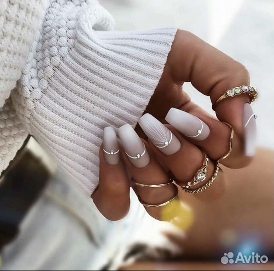 Модели для мастеров маникюра