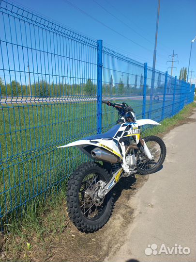 Авантис эндуро 250