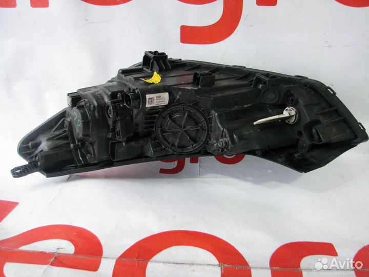 Hyundai Tucson 3 Фара передняя правая 2015+