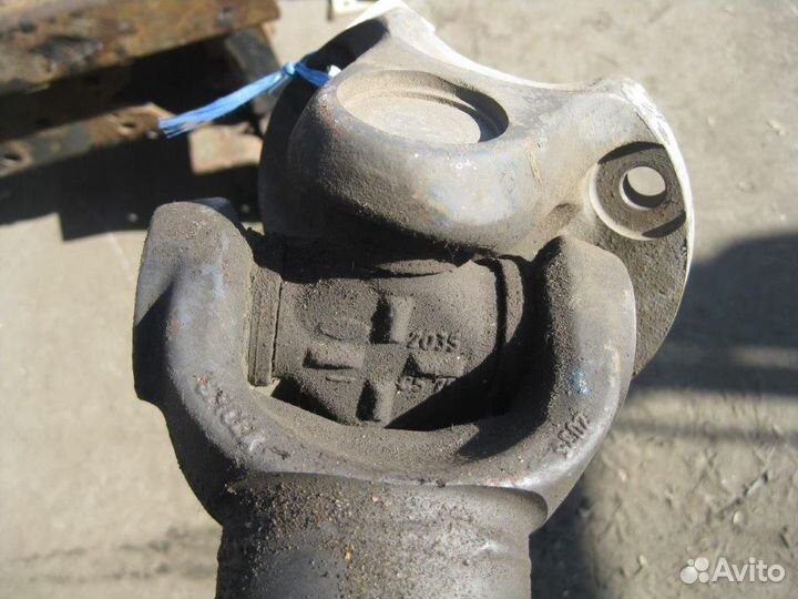 Вал карданный 4 болт 20821645, D130 мм, L1860 мм r