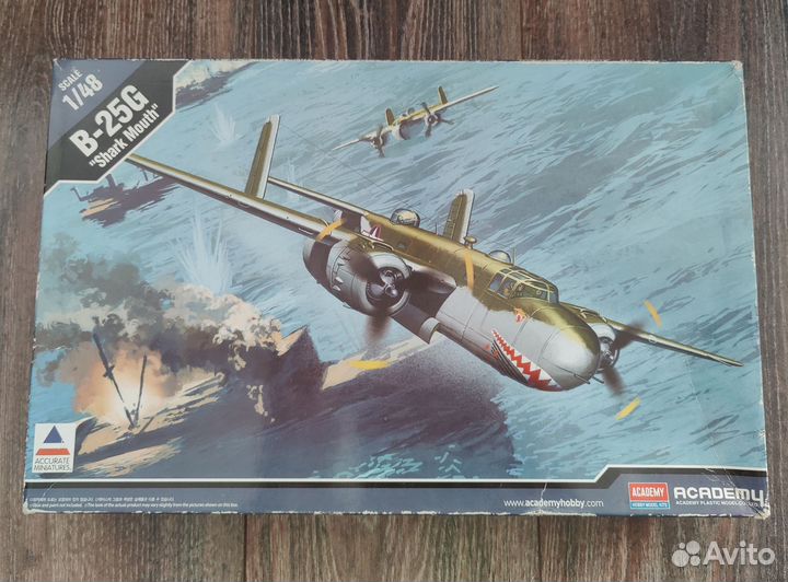 Модель самолета B-25