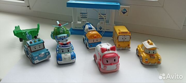 Робокар поли