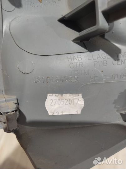 Накладка панели на торпеду Renault duster Лев