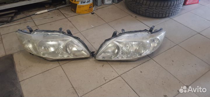 Фары toyota corolla 150