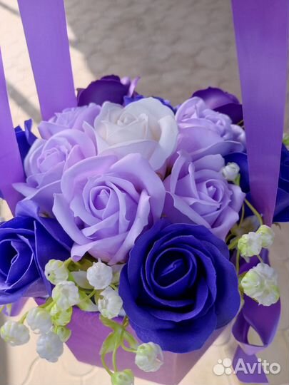 Мыльный букет из 13 роз