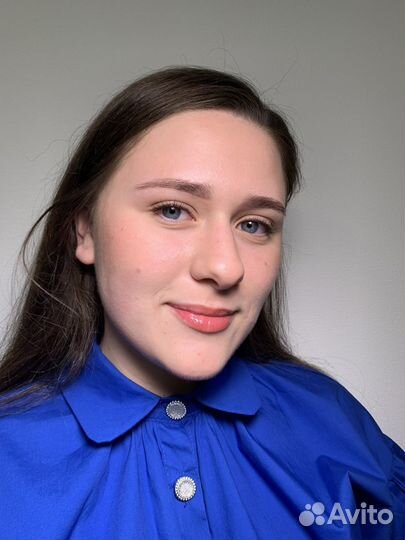 Наращивание ресниц на кресле-реклайнере и брови