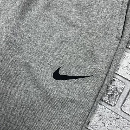 Спортивные штаны Nike Dri-Fit Pant Taper