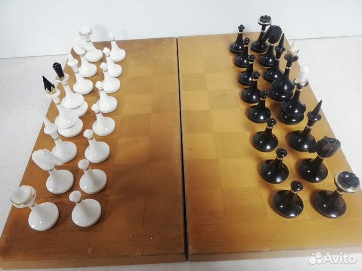 Шахматы СССР фигуры редкие бакелит +латунь