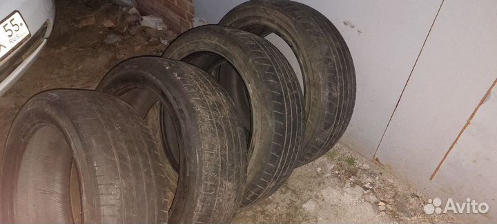 Bridgestone Dueler H/L 33A 235/55 R20 102V