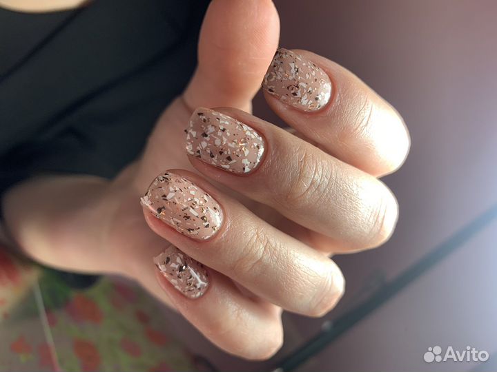 Маникюр педикюр