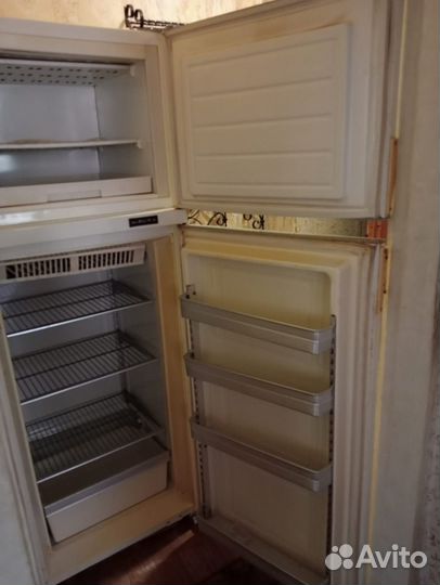 Холодильник