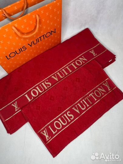 Красный комплект полотенец - 