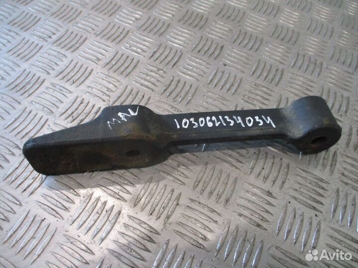 Кронштейн ящика акб MAN 81418200203