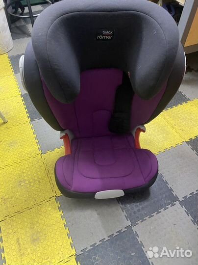 Автомобильное детское кресло Romer Britax isofix