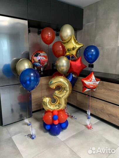 Цифра 1 2 3 4 5 6 7 8 9 на день рожденья из шаров