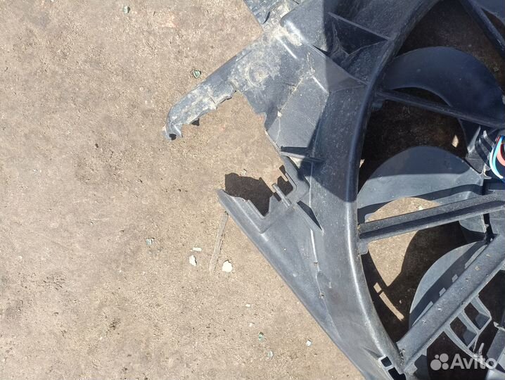 Диффузор вентилятора в сборе Kia K5 25380-L1500