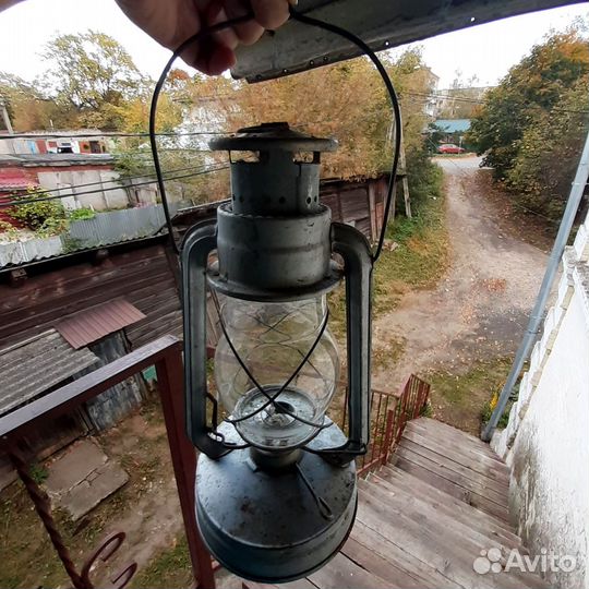 Керосиновая лампа летучая мышь