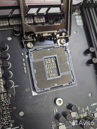 Топовая материнская плата Asus Maximus viii ranger