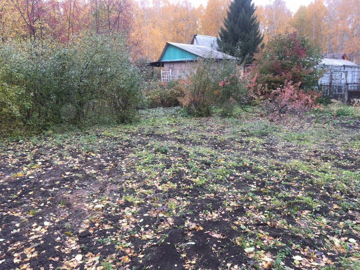 Дача 20 м² на участке 5 сот.