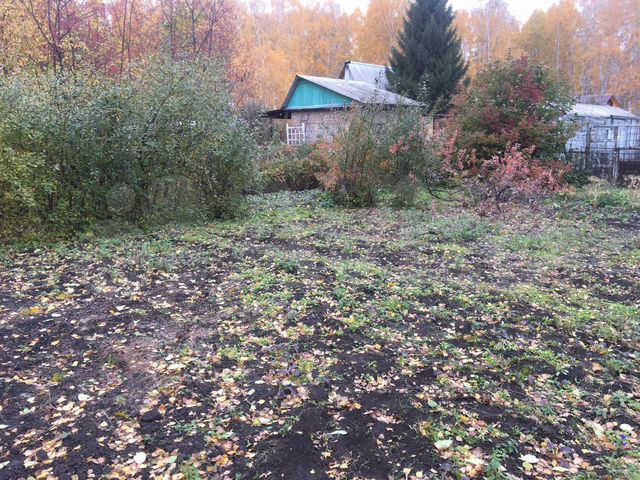 Дача 20 м² на участке 5 сот.