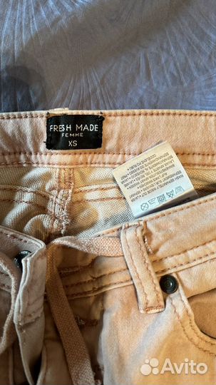 Джинсы разные