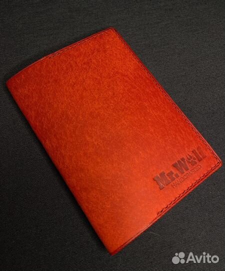 Обложка на паспорт кожаная