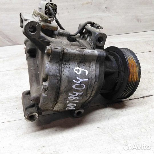 Компрессор кондиционера Toyota Corolla IX (E120, E