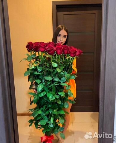 Гигантские розы