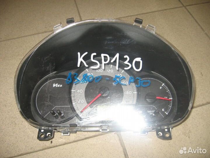 Щиток приборов toyota KSP130 vitz контрактный