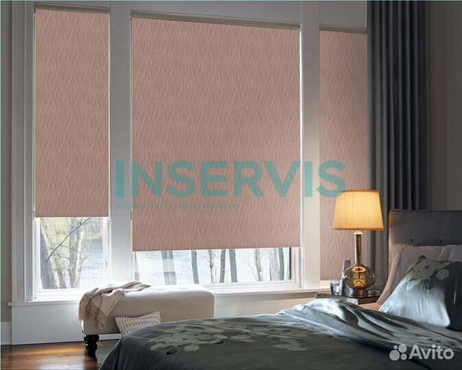 Рулонная штора на окно