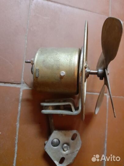 Мотор вентилятора 62.3730