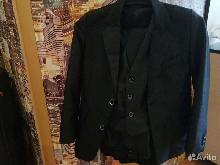 Костюм тройка для мальчика