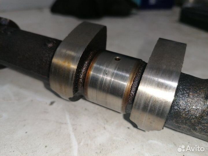 Распредвал выпускной левый Toyota Celsior UCF31