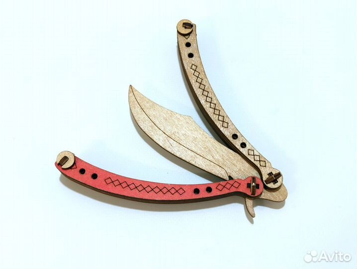 Сувенир деревянный Нож бабочка крашенный