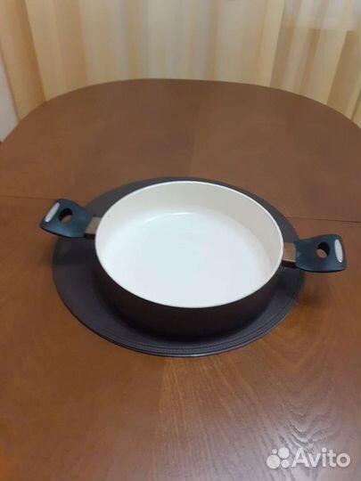 Сковорода- сотейник 25 см, глубина 6 см Италия