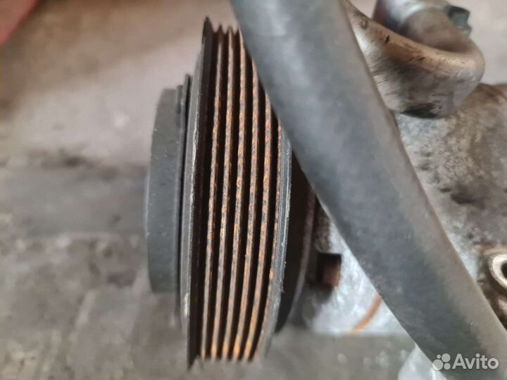 Компрессор кондиционера Mazda, Z0010923A