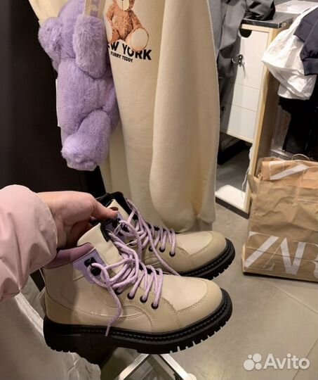 Новые ботинки Zara 40